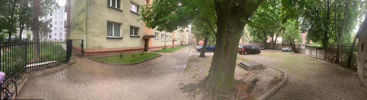 Cosy Studio In University District-Free Parking With Gate! Łódź Zewnętrze zdjęcie